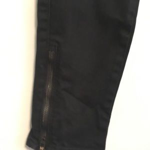 Just Black Ankle Zipper Jeans